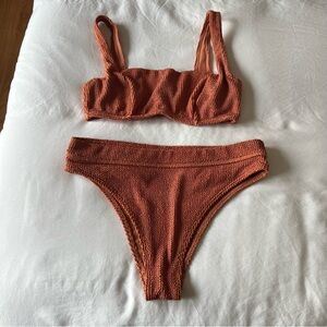 EUC Billabong Maui Bikini Set